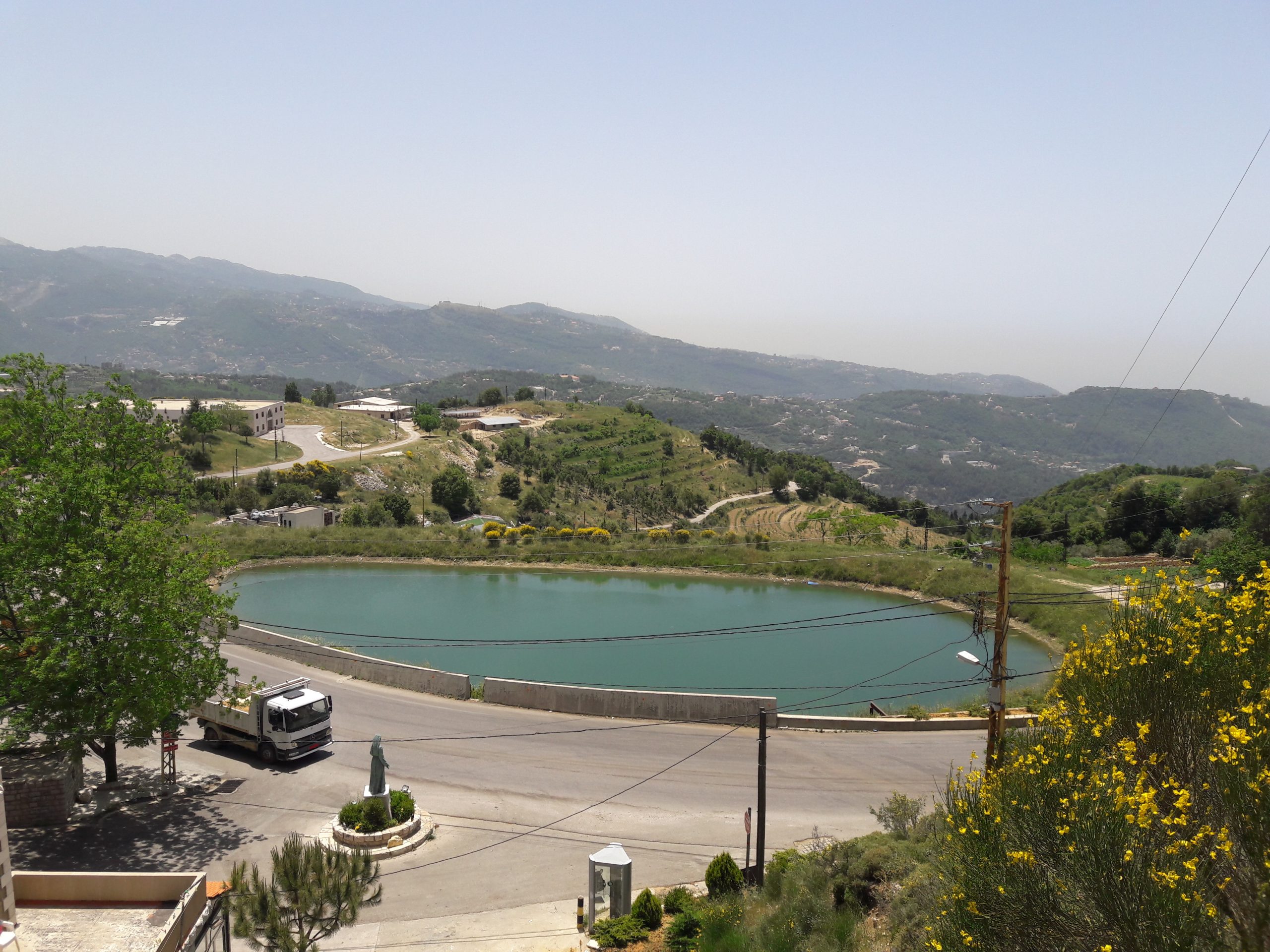 Land and House in Annaya for Sale